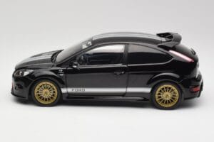 Ford Focus RS LM Classic Edition Panther Black 1966 Ford Mk II Tribute Minichamps 1:18 100080066 Metall - pilt 4/8