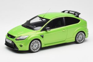Ford Focus RS Mk2 Roheline Otto 1:18 OT381 Vaik