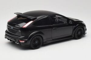 Ford Focus RS Mk2 Matte Black Minichamps 1:18 100080000 Metall - pilt 3/8