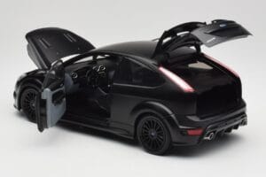 Ford Focus RS Mk2 Matte Black Minichamps 1:18 100080000 Metall - pilt 5/8