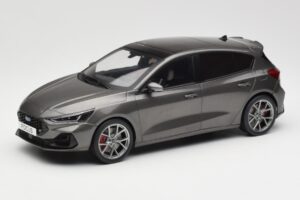 Ford Focus ST Mk4 Hall MCG 1:18 MCG18454 Metall
