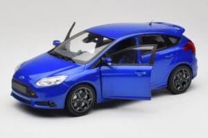 Ford Focus ST Mk2 Blue Metallic Minichamps 1:18 110082001 Metall - pilt 2/8