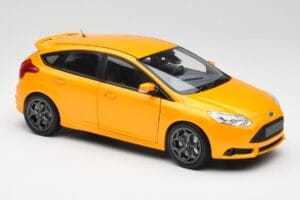 Ford Focus ST Mk2 Tangerine Scream Minichamps 1:18 110082005 Metall - pilt 6/8