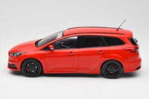 Ford Focus ST Turnier Mk3 Race Red MCG 1:18 MCG18466 Metall - pilt 3/6