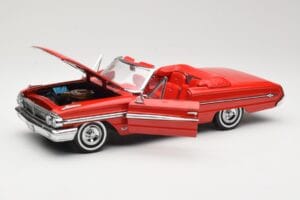 Ford Galaxie 500 Kabriolett Punane Sun Star 1:18 1420 Metall - pilt 2/8