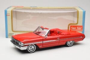 Ford Galaxie 500 Kabriolett Punane Sun Star 1:18 1420 Metall - pilt 8/8