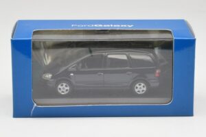 Ford Galaxy Mk1 Sinine Minichamps 1:43 430089501 Metall - pilt 4/4