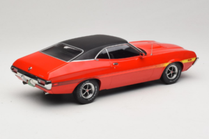 Ford Gran Torino Sport Punane IXO 1:18 18CMC263 Metall - pilt 2/6