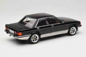 Ford Granada Mk2 2.8 Injection Gray Metallic MCG 1:18 MCG18536 Metall - pilt 2/6