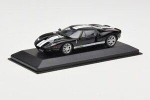 Ford GT Must Minichamps 1:43 400084204 Metall - pilt 2/4