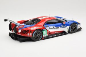 Ford GT GTE #68 D. Muller / J. Hand / S. Bourdais Chip Ganassi Racing LMGTE Pro 24 Hours of Le Mans 2016 Winner Minichamps 1: - pilt 2/6