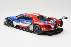 Ford GT GTE #68 D. Muller / J. Hand / S. Bourdais Chip Ganassi Racing LMGTE Pro 24 Hours of Le Mans 2016 Winner Minichamps 1: - pilt 5/6