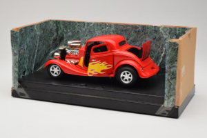 Ford High Tech Punane Leegiga American Muscle 1:18 7726 Metall - pilt 3/4