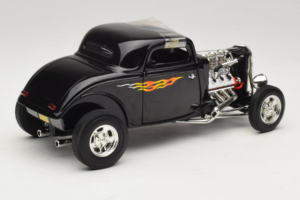 Ford Hot Rod Must Rydell High Grease ERTL 1:18 36602 Metall - pilt 2/6