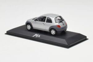 Ford Ka Mk1 Hõbehall Minichamps 1:43 130248 Metall - pilt 3/4