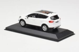 Ford Kuga Mk1 Valge Minichamps 1:43 KUGA001 Metall - pilt 3/4