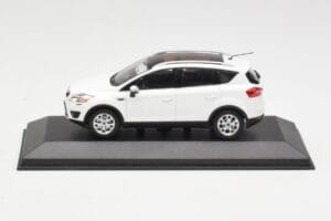 Ford Kuga Mk1 Valge Minichamps 1:43 KUGA001 Metall