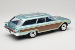 Ford Country Squire Sinine MCG 1:18 MCG18049 Metall - pilt 2/6