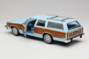 Ford LTD Country Squire Charlie's Angels Movie GreenLight 1:18 19066 Metall - pilt 5/8