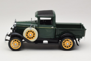 Ford Model A Pickup Valley Green Motor City 1:18 40003 Metall - pilt 4/8