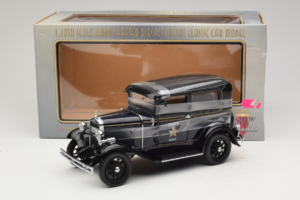 Ford Model A Tudor Police Car Motor City 1:18 43008 Metall - pilt 6/6
