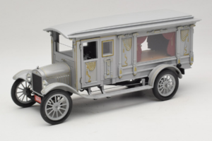 Ford Model T Ornate Carved Hearse Precision Miniatures 1:18 PMSC-07G Metall