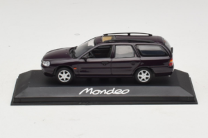 Ford Mondeo Mk1 Turnier Dark Blue Metallic Minichamps 1:43 43306312 Metall