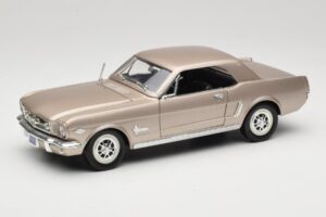 Ford Mustang 1964 1/2 Hõbedane Mira 1:18 6127 Metall