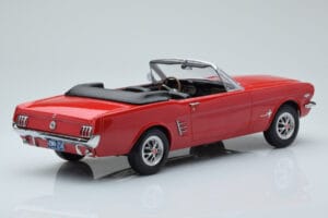 Ford Mustang Kabriolett Punane Norev 1:18 182810 Metall - pilt 2/6