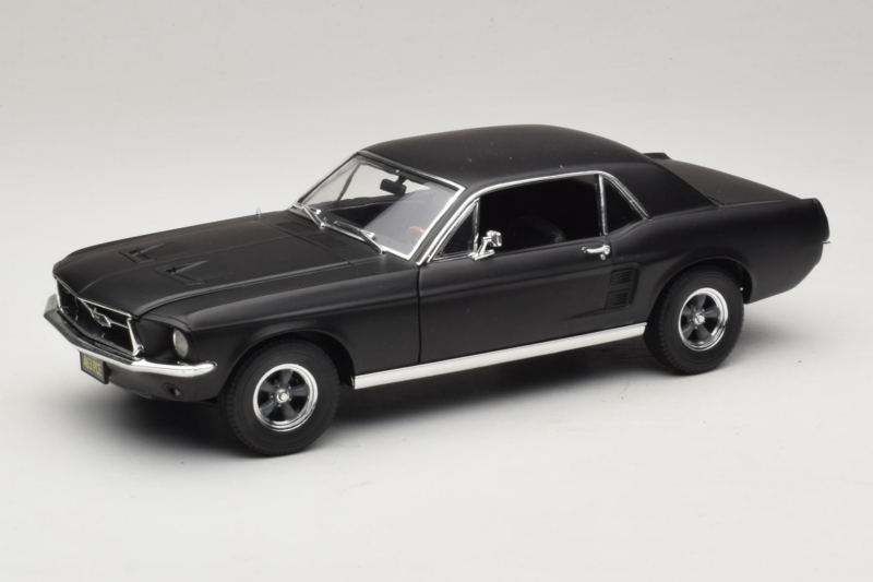 Ford Mustang Creed Movie GreenLight 1:18 13611 Metall