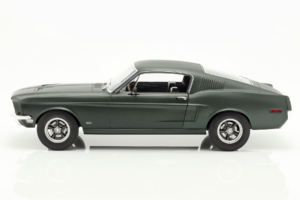 Ford Mustang Fastback Satin Green Metallic Norev 1:12 122702 Metall - pilt 3/5