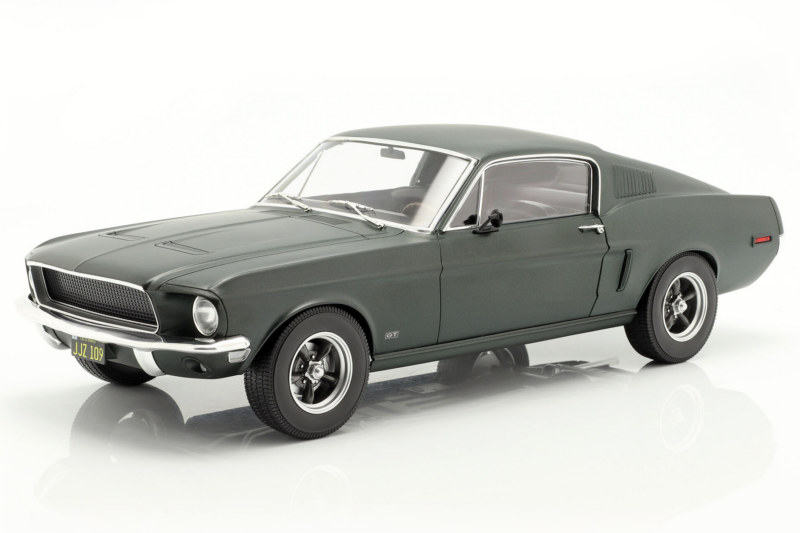 Ford Mustang Fastback Satin Green Metallic Norev 1:12 122702 Metall