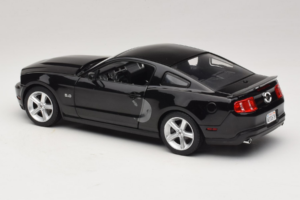 Ford Mustang GT Must Drive Movie GreenLight 1:18 13609 Metall - pilt 7/8
