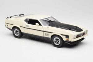 Ford Mustang Mach 1 Valge Sun Star 1:18 3602 Metall - pilt 6/8