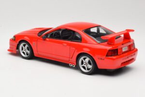 Ford Mustang SVT Cobra R SN95 Punane Maisto 1:18 531872 Metall - pilt 7/8