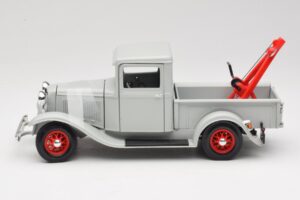 Ford Pick-Up Wrecker Hall Road Signature 1:18 92257 Metall - pilt 4/8