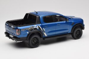 Ford Ranger Raptor Sinine Metallic MCG 1:18 MCG18455 Metall - pilt 3/6