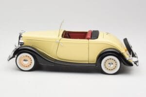 Ford Roadster Dearborn Yellow Solido 1:18 8008 Metall - pilt 4/8