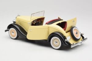 Ford Roadster Dearborn Yellow Solido 1:18 8008 Metall - pilt 5/8