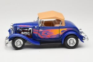 Ford Roadster Street Rod Sinine with Fire Road Signature 1:18 92249 Metall - pilt 4/8