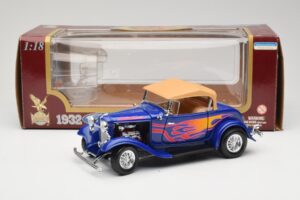 Ford Roadster Street Rod Sinine with Fire Road Signature 1:18 92249 Metall - pilt 8/8