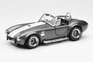 Ford Shelby Cobra 427 S/C Hall Metallik Valgete Triipudega Kyosho 1:18 08045GRW Metall