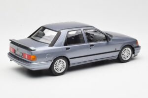 Ford Sierra RS Cosworth Helesinine MCG 1:18 MCG18174 Metall - pilt 2/6