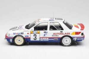 Ford Sierra RS Cosworth 4x4 #3 M. Biasion / T. Siviero Rally Monte Carlo 1992 MCG 1:18 MCG18355R Metall - pilt 3/6