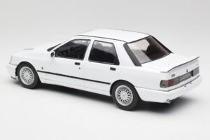 Ford Sierra RS Cosworth 4x4 Valge MCG 1:18 MCG18353 Metall - pilt 5/6