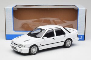 Ford Sierra RS Cosworth 4x4 Valge MCG 1:18 MCG18353 Metall - pilt 6/6