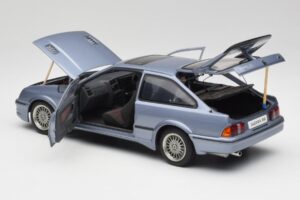 Ford Sierra RS Cosworth Moonstone Sinine AUTOart 1:18 72863 Metall - pilt 5/8