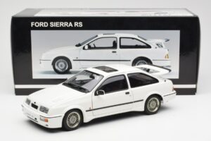 Ford Sierra RS Cosworth Valge AUTOart 1:18 72862 Metall - pilt 8/8