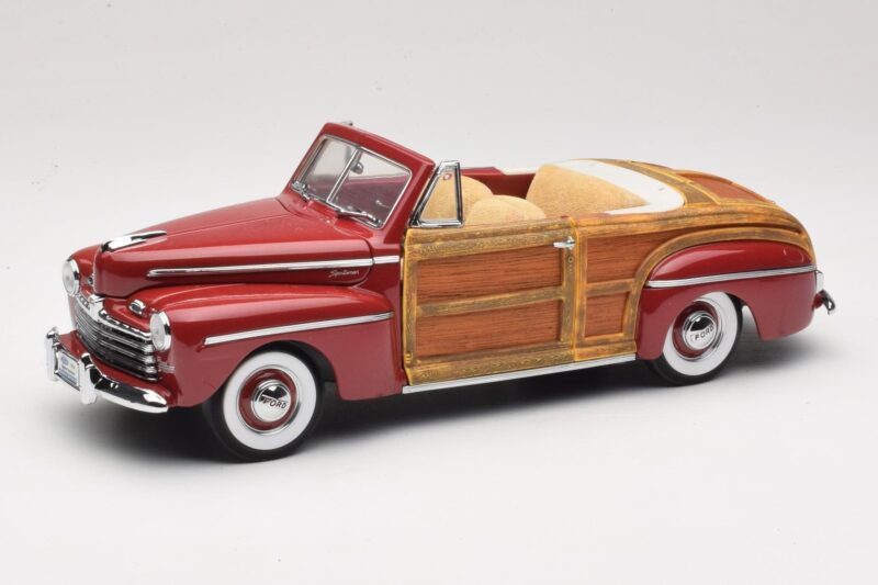 Ford Sportsman Punane Road Signature 1:18 20048 Metall