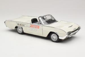 Ford Thunderbird Kabriolett Indy Pace Car Anson 1:18 30368 Metall - pilt 4/6